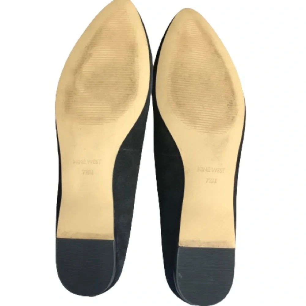 Nine West Speakup Almond Toe Flats Black Suede Size 7.5 EUC - Picture 6 of 9